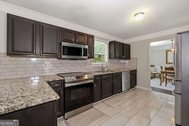 208 Sheffield Lane, Powder Springs, GA 30127