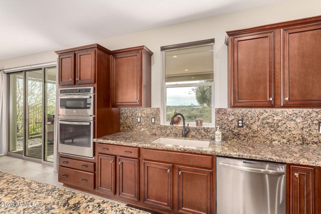 3395 BIG SKY Drive, Wickenburg, AZ 85390