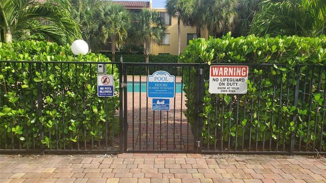 721 SE 1ST Way C13, Deerfield Beach, FL 33441