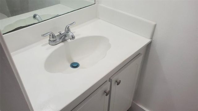 721 SE 1ST Way C13, Deerfield Beach, FL 33441