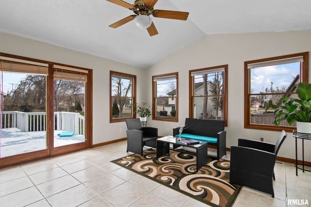 4521 BARRINGTON Drive, Springfield, IL 62711