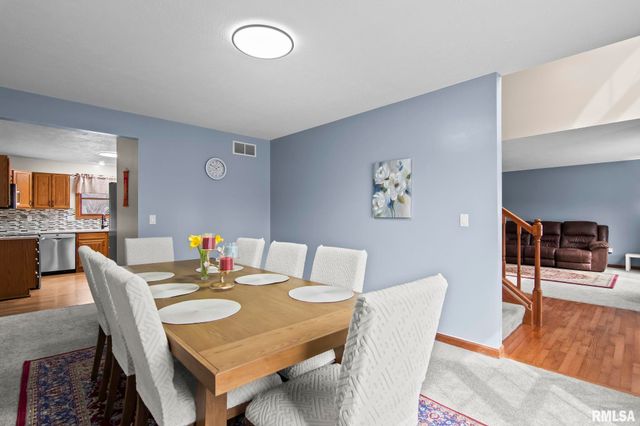 4521 BARRINGTON Drive, Springfield, IL 62711