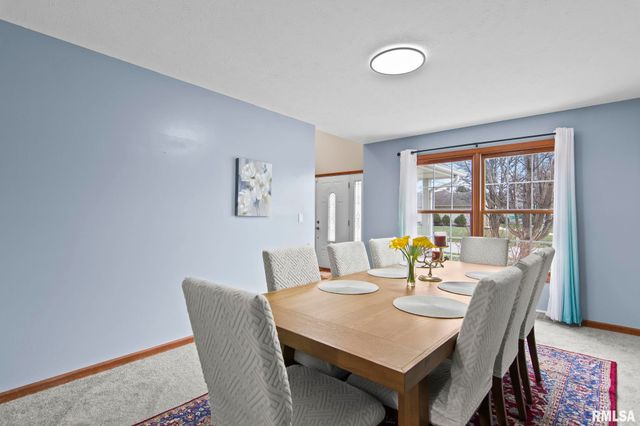 4521 BARRINGTON Drive, Springfield, IL 62711