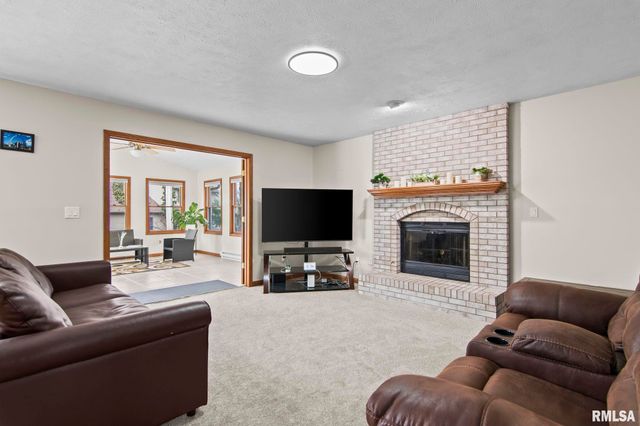 4521 BARRINGTON Drive, Springfield, IL 62711