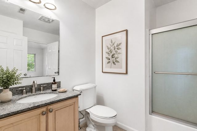 30 Turtle Brook Rd 1, Canton, MA 02021