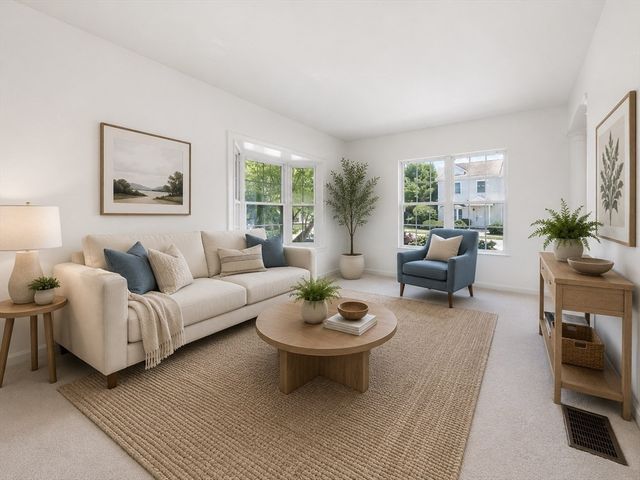 30 Turtle Brook Rd 1, Canton, MA 02021
