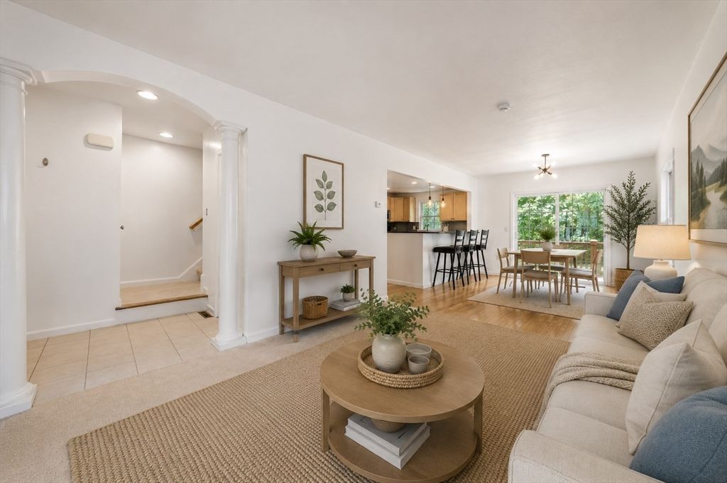 30 Turtle Brook Rd 1, Canton, MA 02021