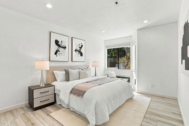 22330 Homestead Road 118, Cupertino, CA 95014