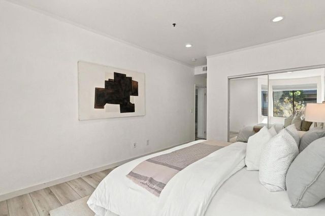 22330 Homestead Road 118, Cupertino, CA 95014