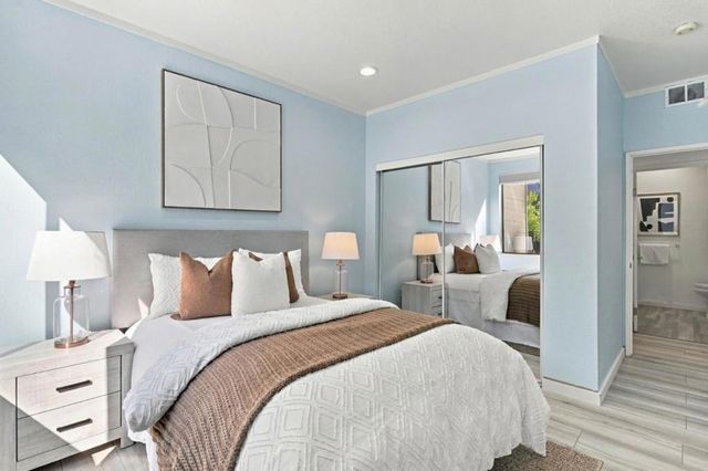22330 Homestead Road 118, Cupertino, CA 95014