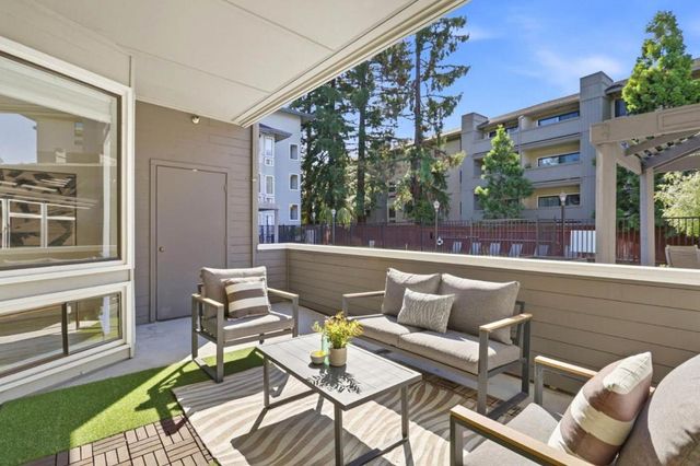 22330 Homestead Road 118, Cupertino, CA 95014