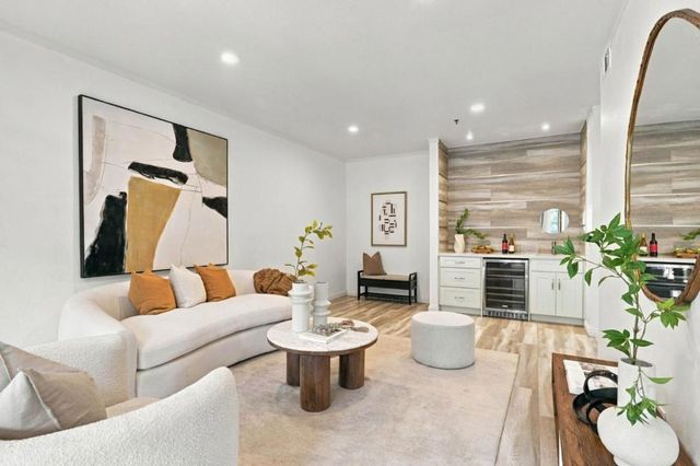 22330 Homestead Road 118, Cupertino, CA 95014
