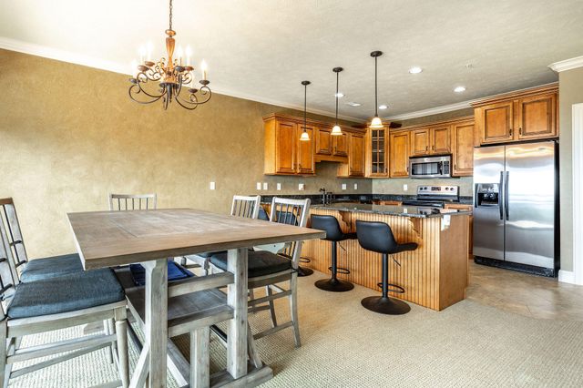 53 Royal Vista Drive Unit 206, Branson, MO 65616