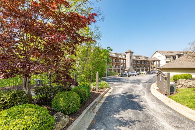 53 Royal Vista Drive Unit 206, Branson, MO 65616