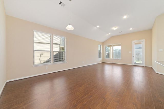 6530 Bayliss Valley Lane, Katy, TX 77449