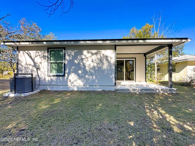 2432 W EDGEWOOD Avenue, Jacksonville, FL 32209