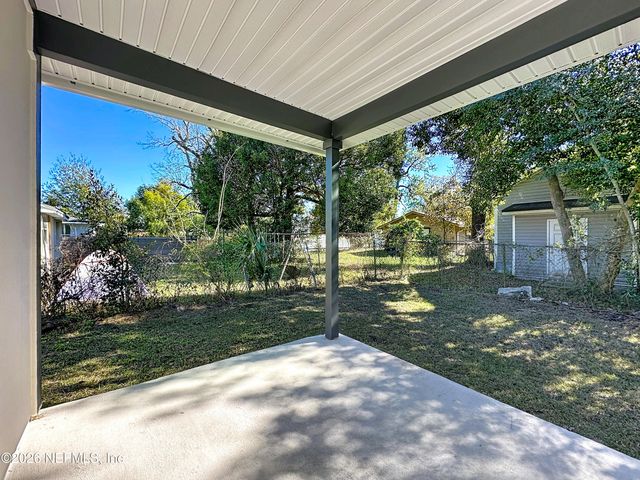 2432 W EDGEWOOD Avenue, Jacksonville, FL 32209