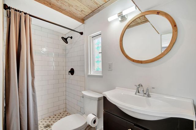 412 El Prado 2, West Palm Beach, FL 33405