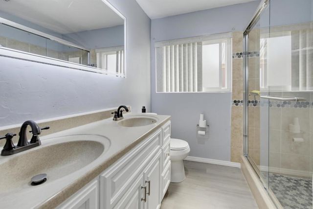 6060 Cowels Mountain Boulevard, La Mesa, CA 91942