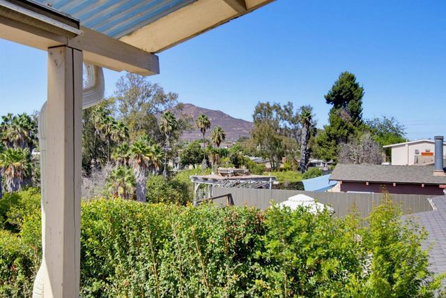 6060 Cowels Mountain Boulevard, La Mesa, CA 91942