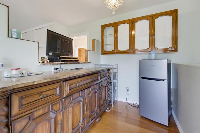 6060 Cowels Mountain Boulevard, La Mesa, CA 91942