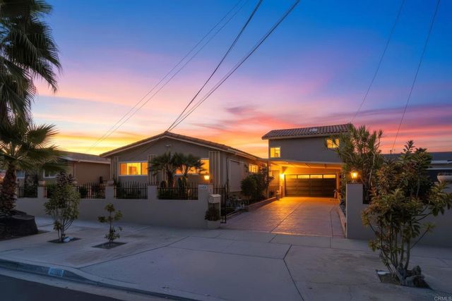 6060 Cowels Mountain Boulevard, La Mesa, CA 91942