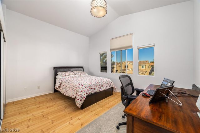 2021 Waterbury Lane, Las Vegas, NV 89134