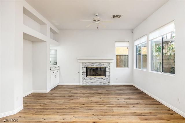 2021 Waterbury Lane, Las Vegas, NV 89134