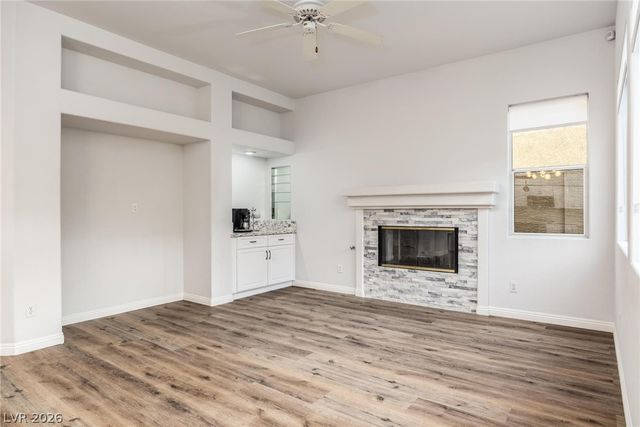 2021 Waterbury Lane, Las Vegas, NV 89134