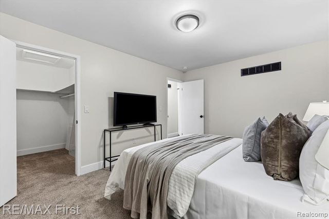 40548 Newport Drive, Plymouth, MI 48170