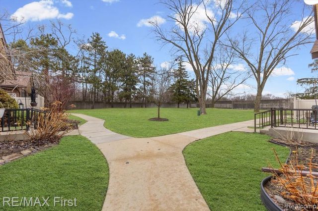 40548 Newport Drive, Plymouth, MI 48170