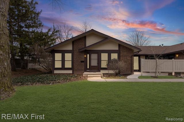 40548 Newport Drive, Plymouth, MI 48170