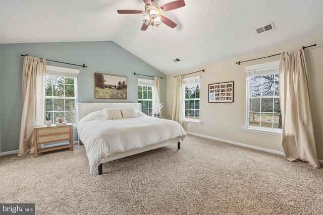 8439 DEN CIR, King George, VA 22485