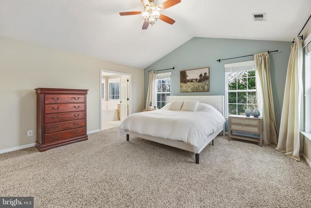 8439 DEN CIR, King George, VA 22485