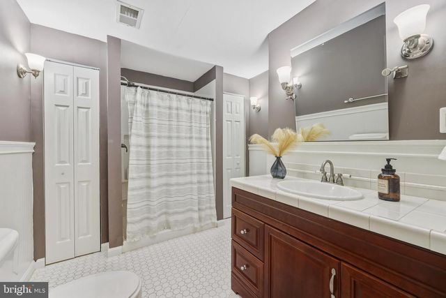 8439 DEN CIR, King George, VA 22485