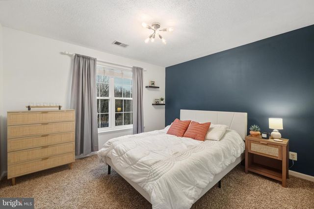 8439 DEN CIR, King George, VA 22485