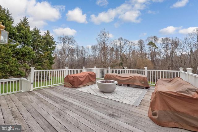 8439 DEN CIR, King George, VA 22485