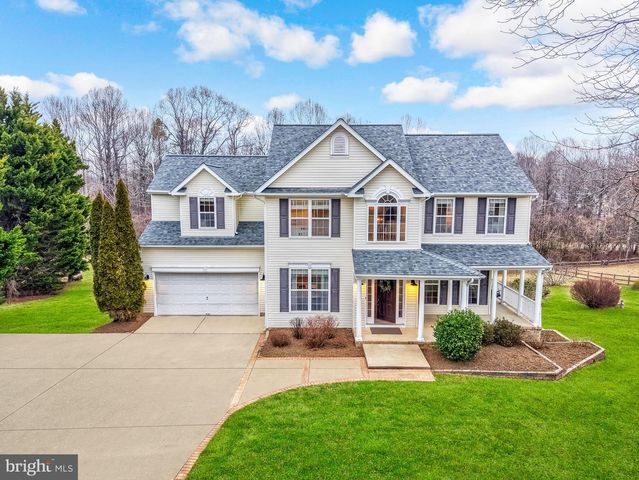 8439 DEN CIR, King George, VA 22485