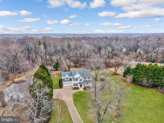 8439 DEN CIR, King George, VA 22485