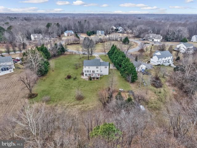 8439 DEN CIR, King George, VA 22485