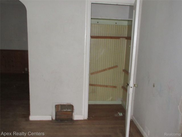 4016 Circle Drive, Flint, MI 48507