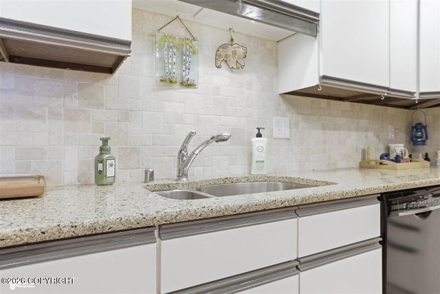 6605 Cutty Sark Street, Anchorage, AK 99502