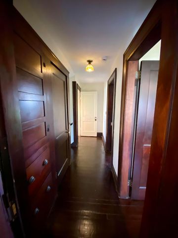 110 N Ogden Avenue, Columbus, OH 43204