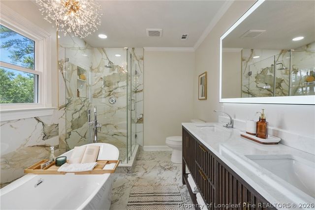5400 Labrador Drive, Hope Mills, NC 28348