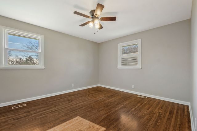 310 Santa Rosa Dr, Old Hickory, TN 37138