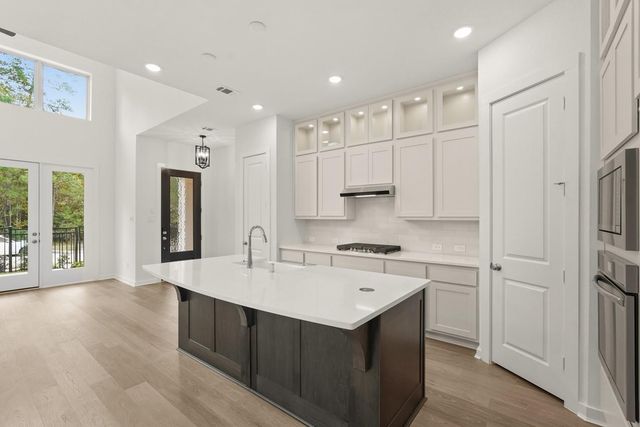 141 Cypress Pond Place, Montgomery, TX 77316