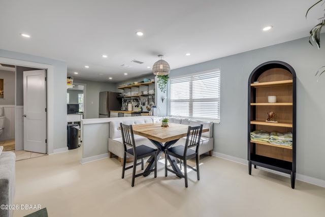 308 Due East Street, New Smyrna Beach, FL 32169
