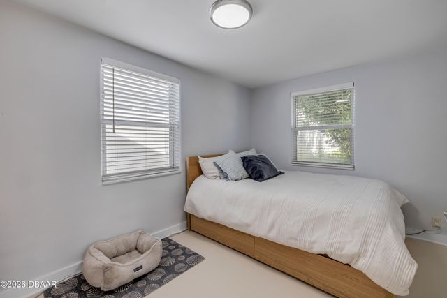 308 Due East Street, New Smyrna Beach, FL 32169
