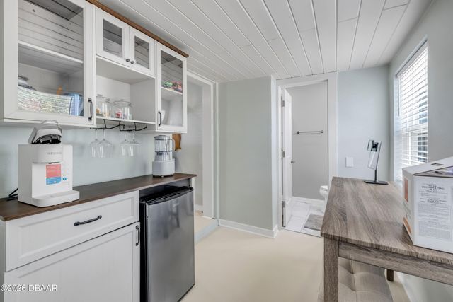 308 Due East Street, New Smyrna Beach, FL 32169