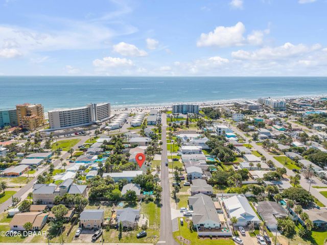 308 Due East Street, New Smyrna Beach, FL 32169